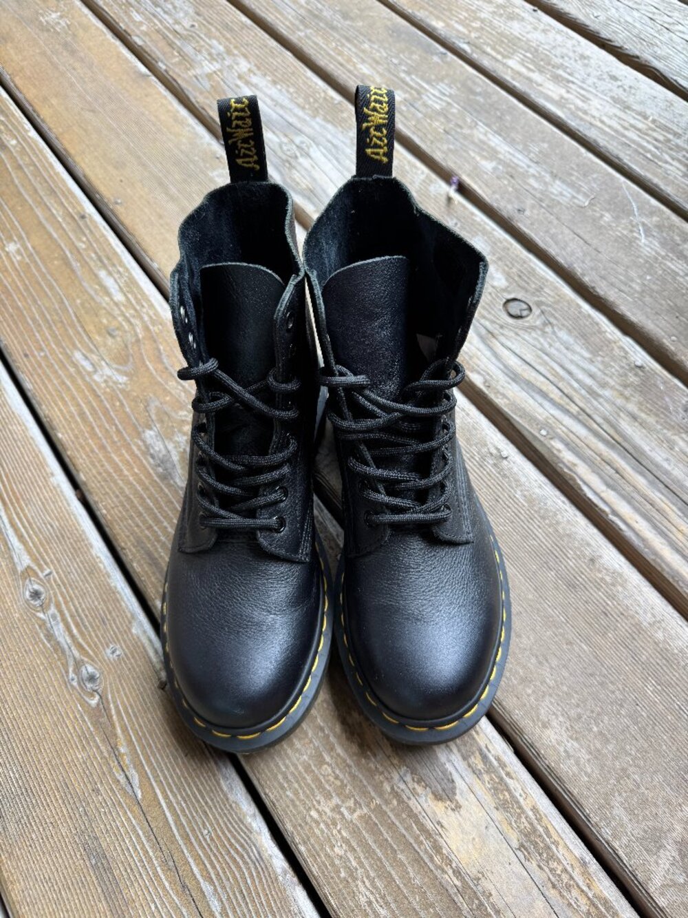 Dr. Martens Black 1460 Pascal Virginia Leather Lace Up Boots in Women's 8/EU 39